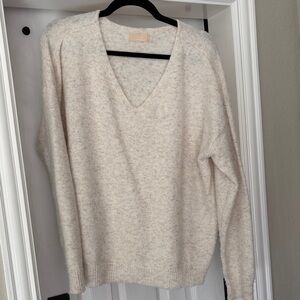 Nuuds Cozy Knit V-Neck Sweater - Heather Bone